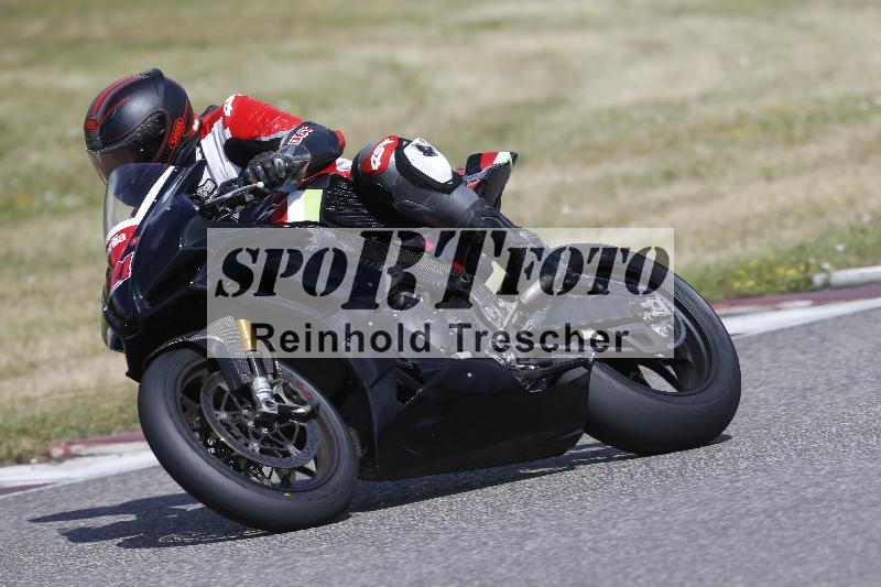 /18 05.06.2026  TZ Motorsport ADR/Gruppe rot/121